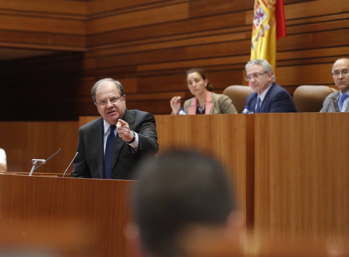 Debate de investidura del candidato a la Presidencia de la Junta de Castilla y León (4)