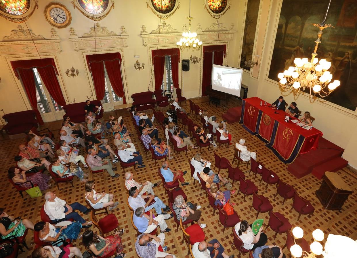 Iban Barrenetxea, en el Aula de Cultura de El Norte de Castilla