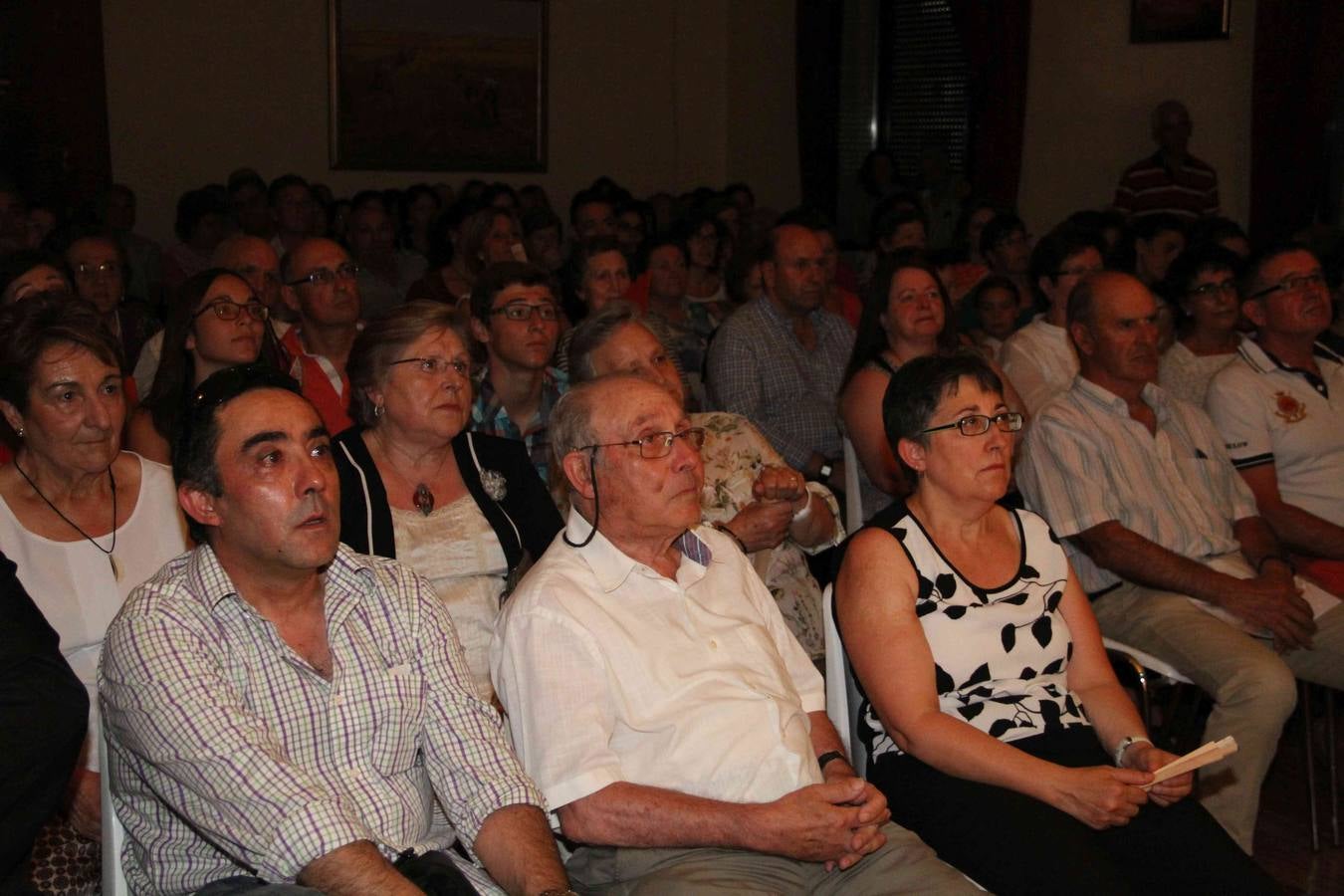 Oroncio Javier García Campo homenajeado por el grupo teatral &#039;El Pedregal&#039; de Campaspero.