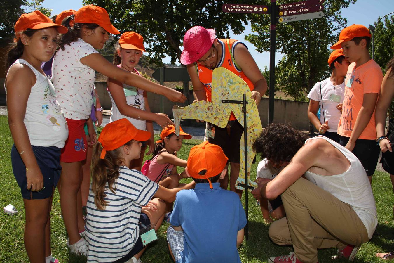 El artista vallisoletano Francisco Mateos participa en la XXI Semana Infantil de Peñafiel