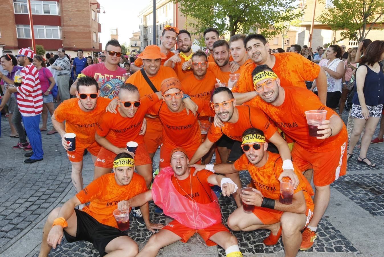 Gran ambiente y diversión en el inicio de las fiestas de Santa Marta de Tormes (Salamanca)