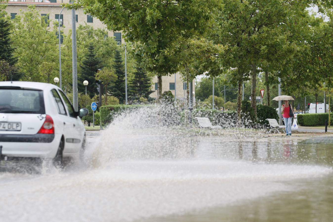 Una fuerte tormenta provoca inundaciones en Salamanca