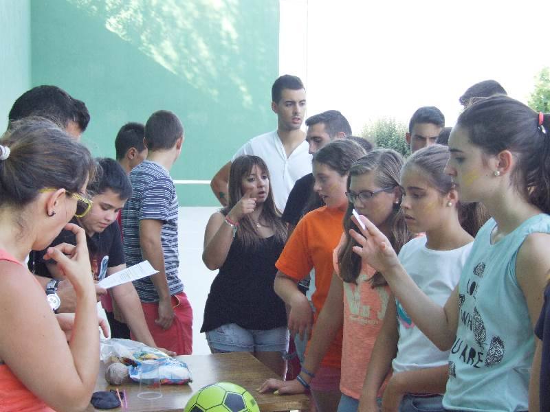 Juegos en las fiestas de Palaciosrubios (Salamanca) 2/2