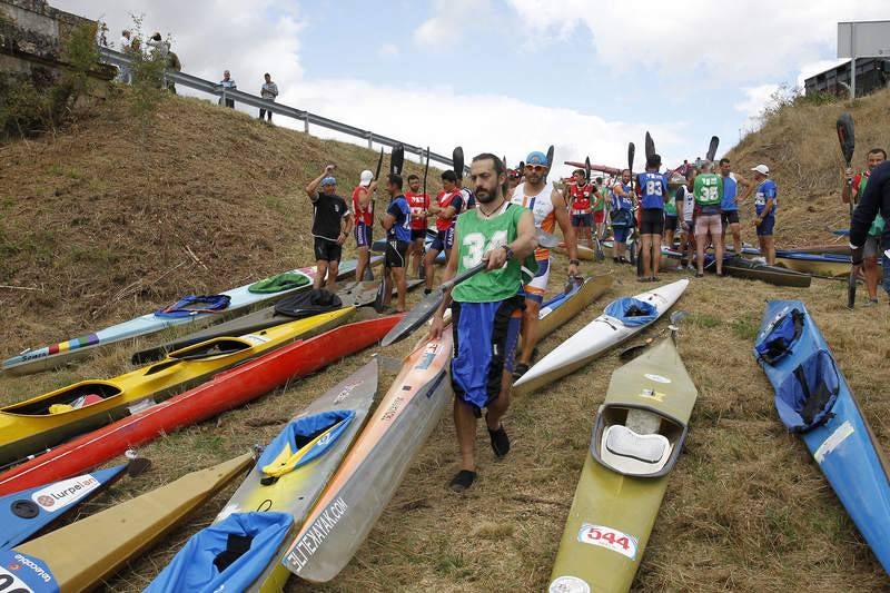 Descenso en piraguas por el Río Pisuerga en Alar del Rey