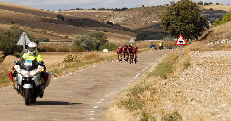 Víctor Etxeberria gana la 50ª edición de la Vuelta Ciclista a Palencia