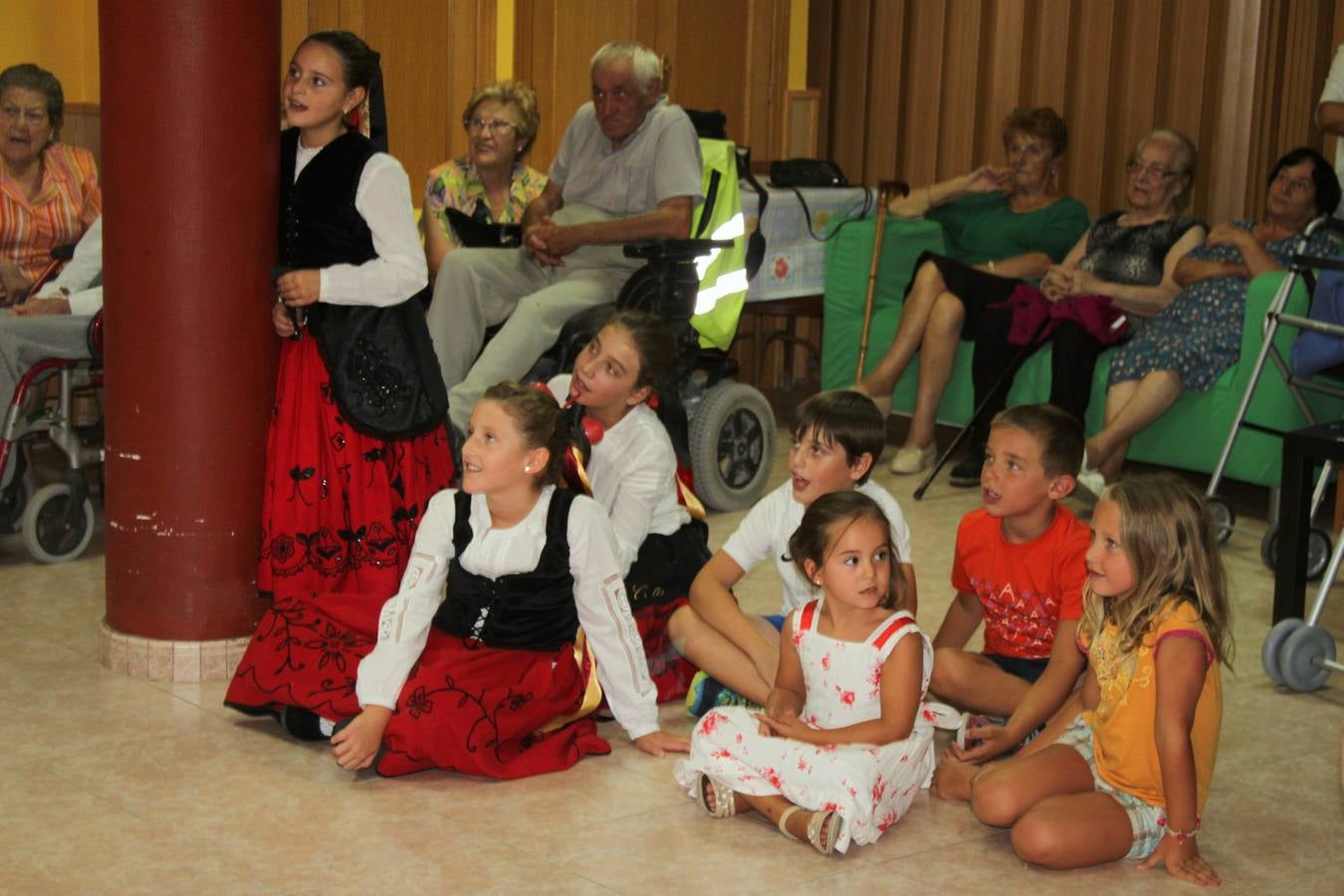 Baltanás rinde un homenaje a Luis Iglesias al cumplir cien años