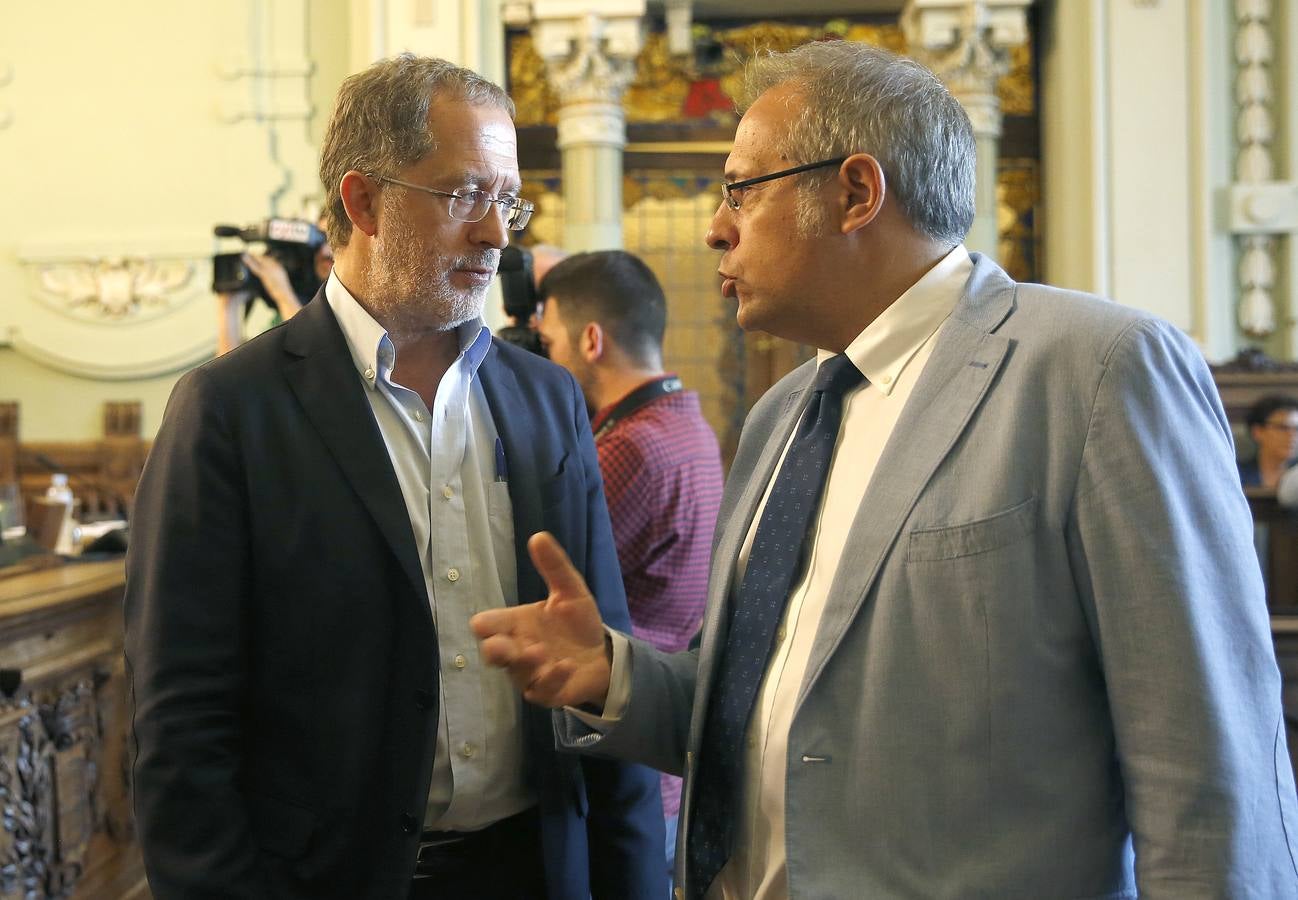 Pleno en el Ayuntamiento de Valladolid