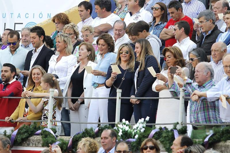 Padilla, El Fandi y Juan del Álamo en la segunda corrida de la feria de Palencia (1/2)