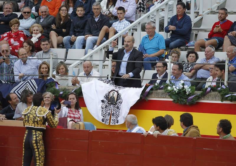 Padilla, El Fandi y Juan del Álamo en la segunda corrida de la feria de Palencia (2/2)