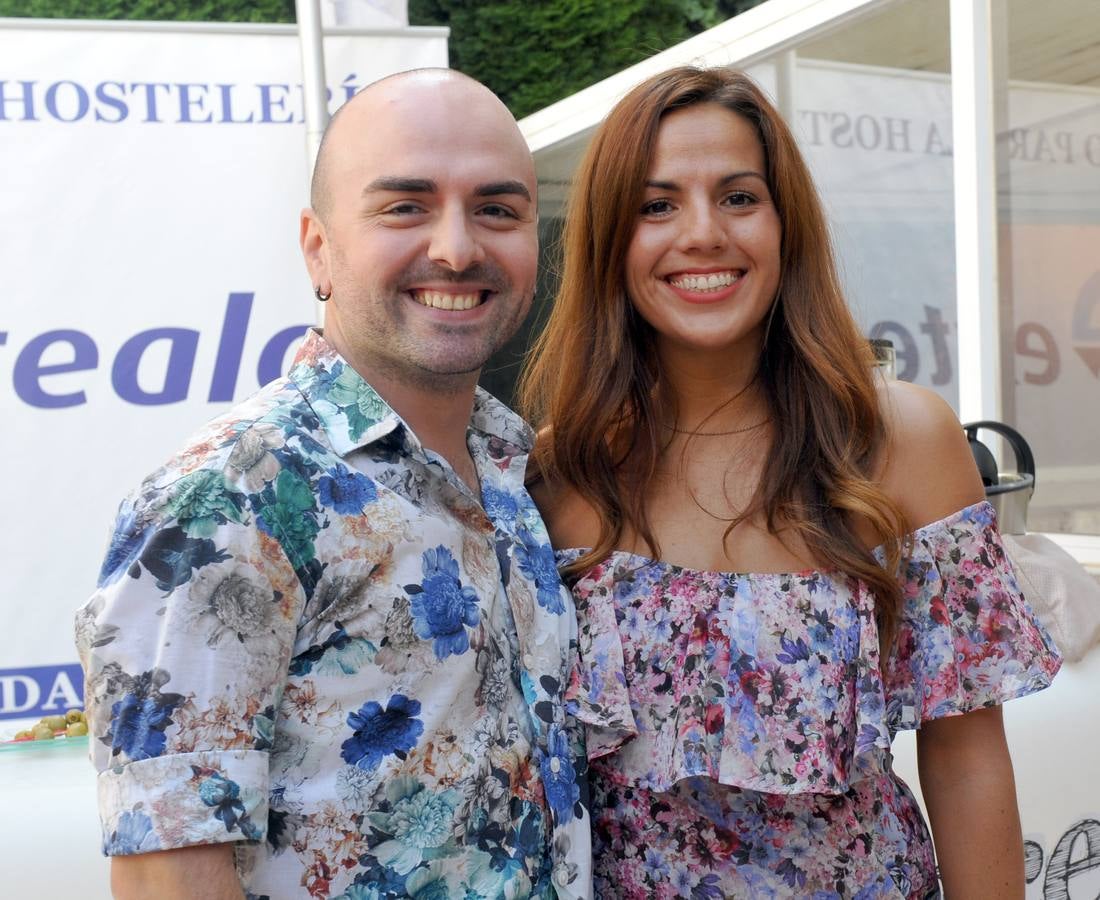 Francisco Pérez y Elia Mayo, de la empresa Why no events.