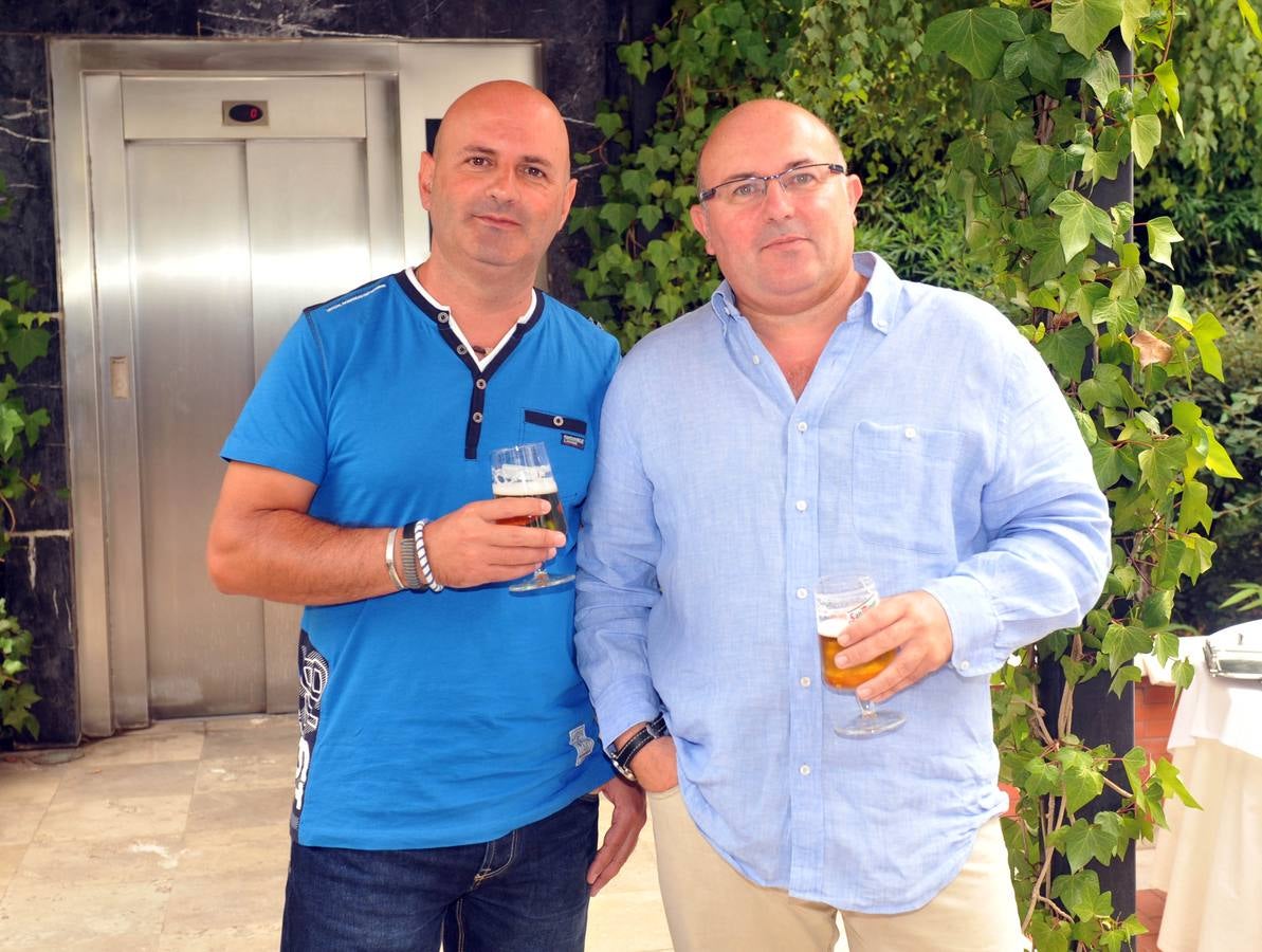 Gerardo Liendo y Ángel Manso, compañeros de la empresa Nuevo Cuño.