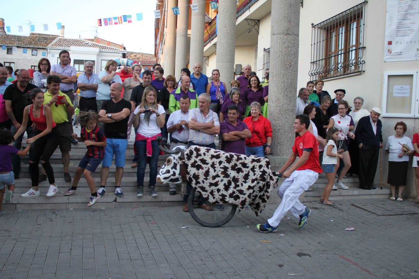 Fin de fiestas en Baltanás (Palencia) con King África 2/2