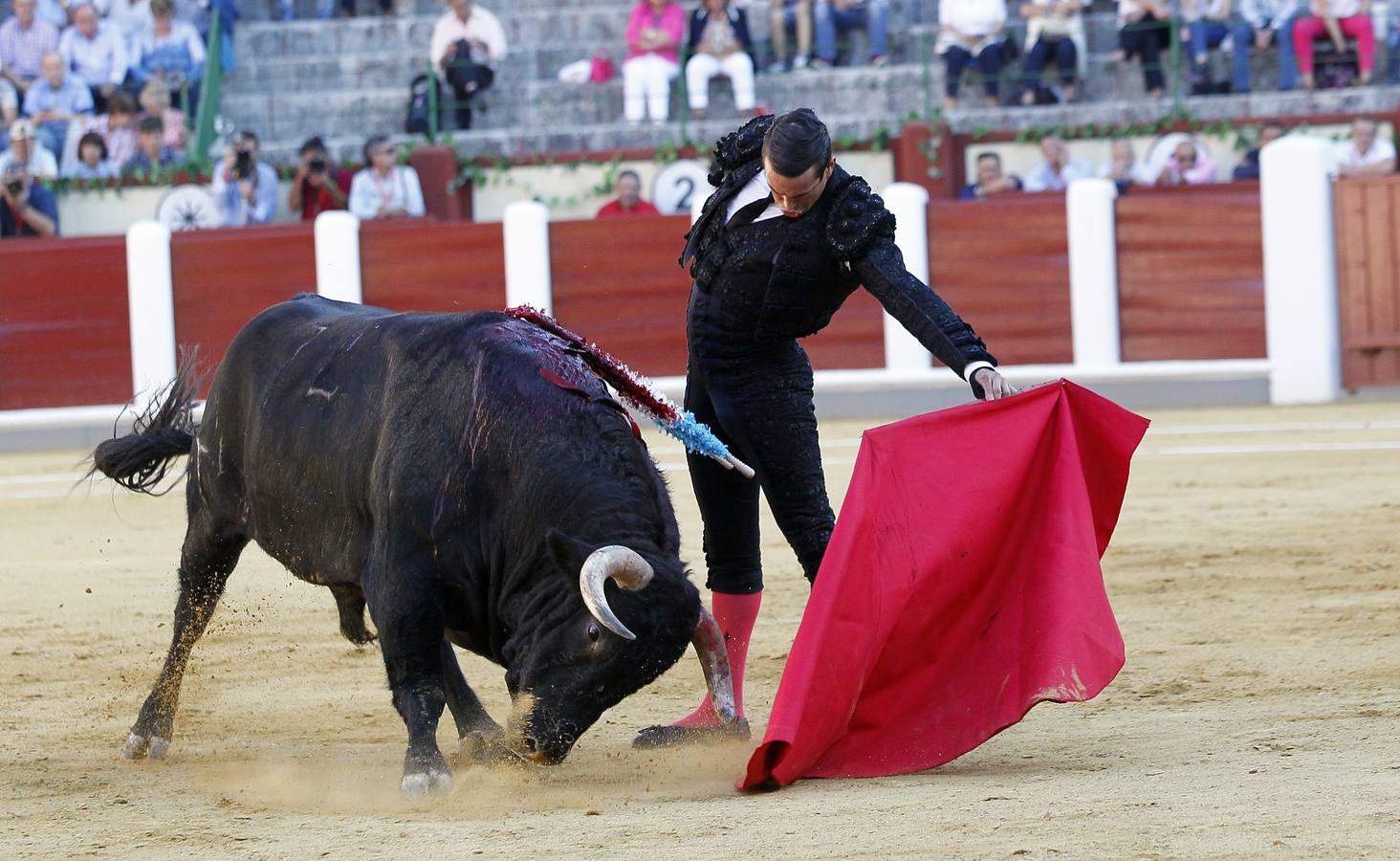 El Juli y José Garrido comparten salida en hombros en la segunda corrida de la feria de la Virgen de San Lorenzo de Valladolid