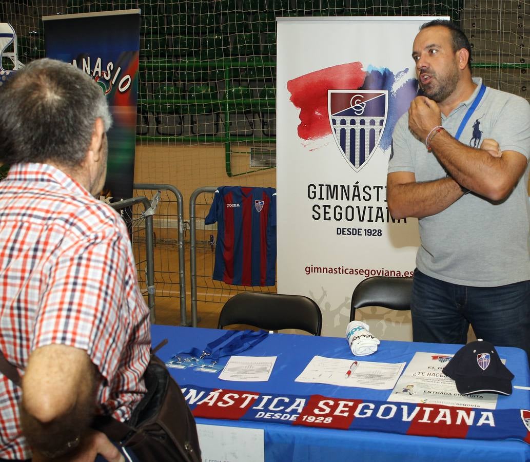 La feria del deporte segoviano abre sus puertas