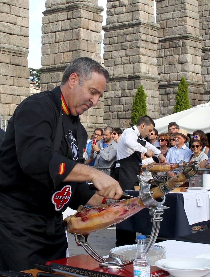 Tercera edición de la Feria del Jamón en Segovia