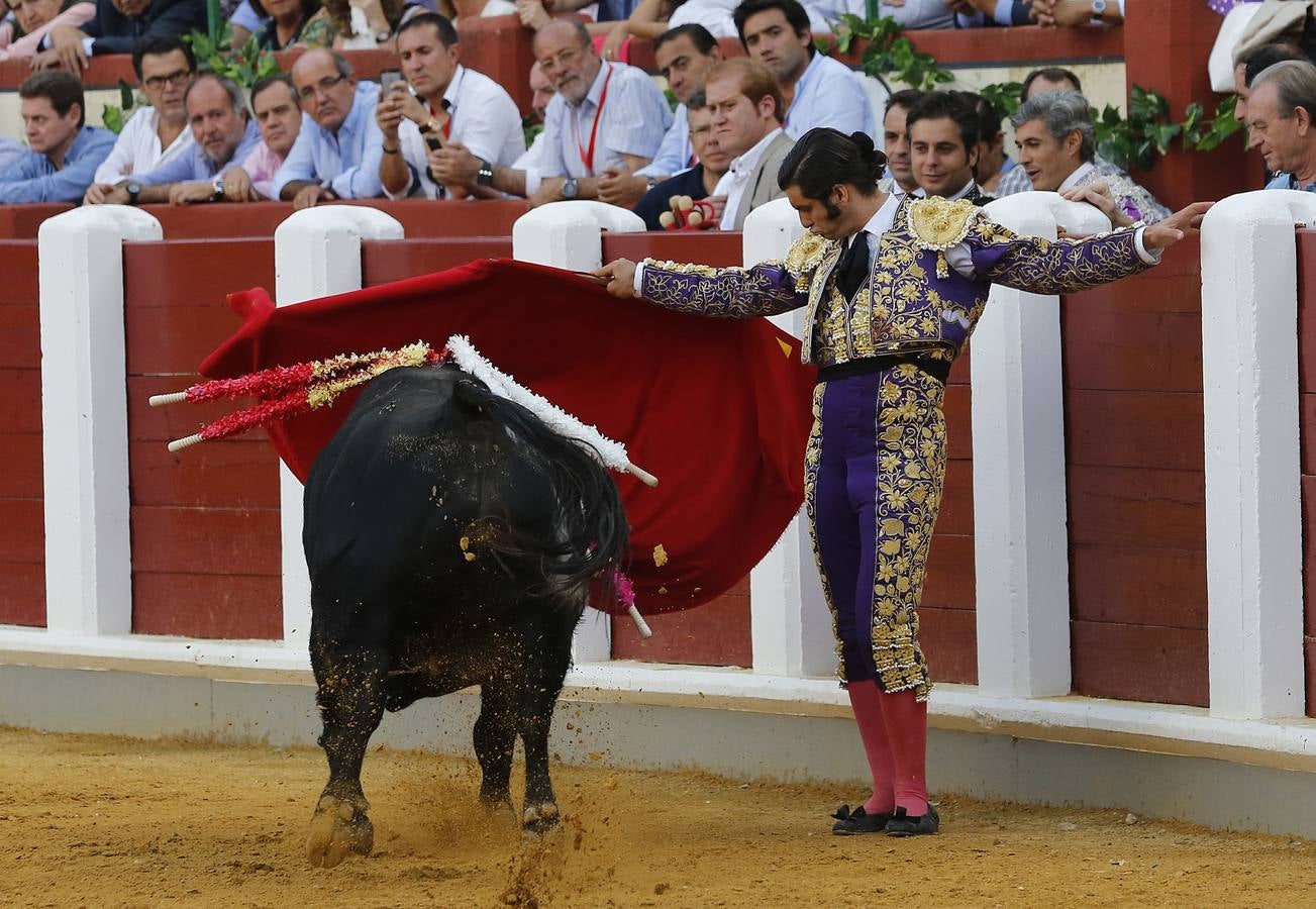 Morante, Castella y Manzanares, a hombros por la puerta grande
