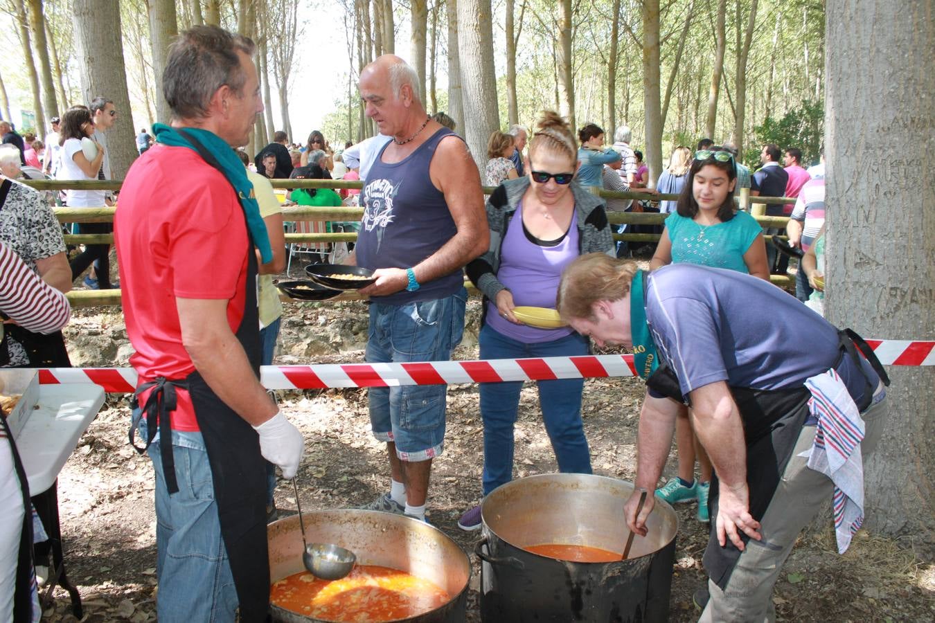 Los vecinos de Cevico Navero (Palencia) celebran el Día del Montanero