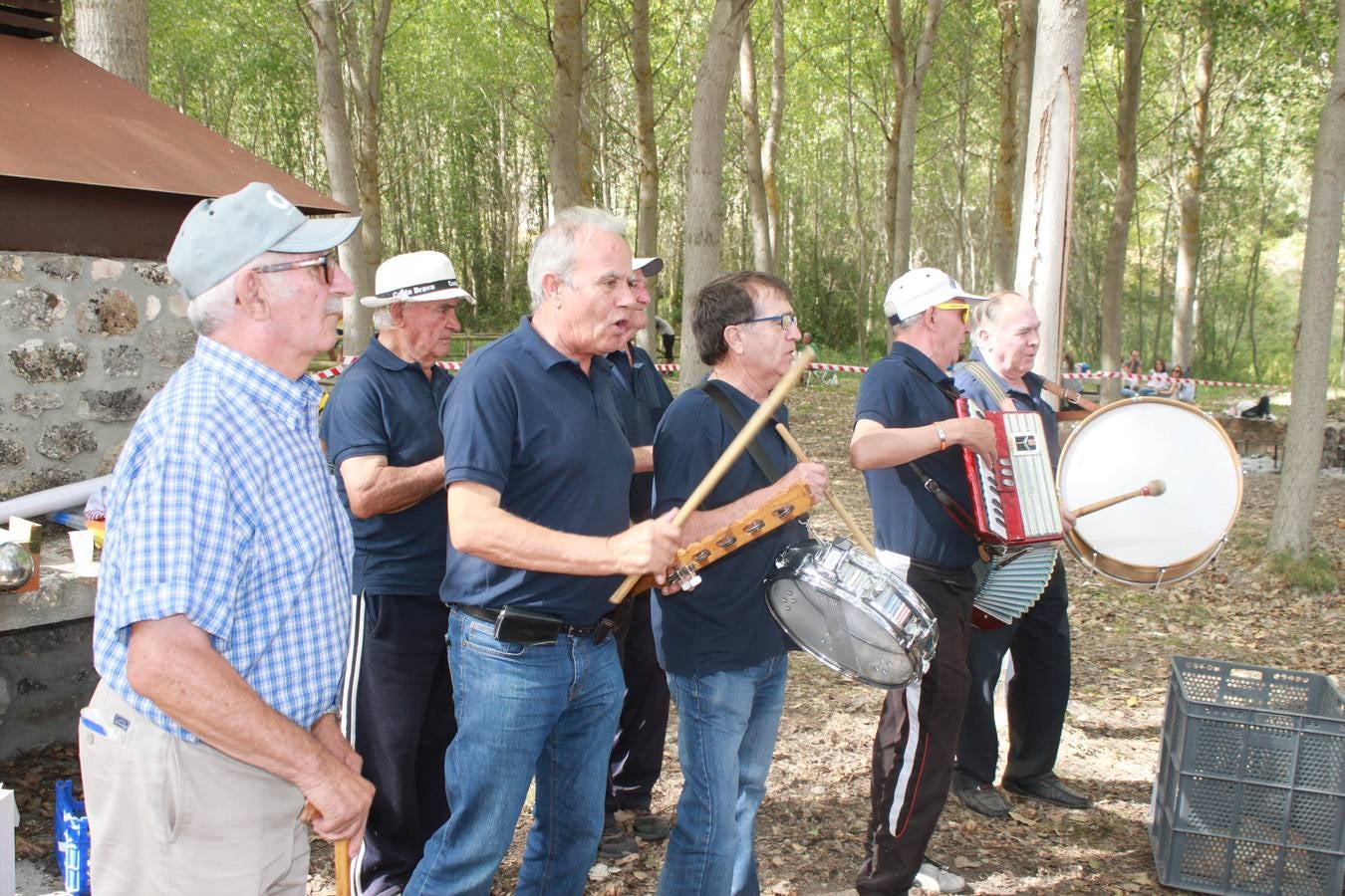 Los vecinos de Cevico Navero (Palencia) celebran el Día del Montanero