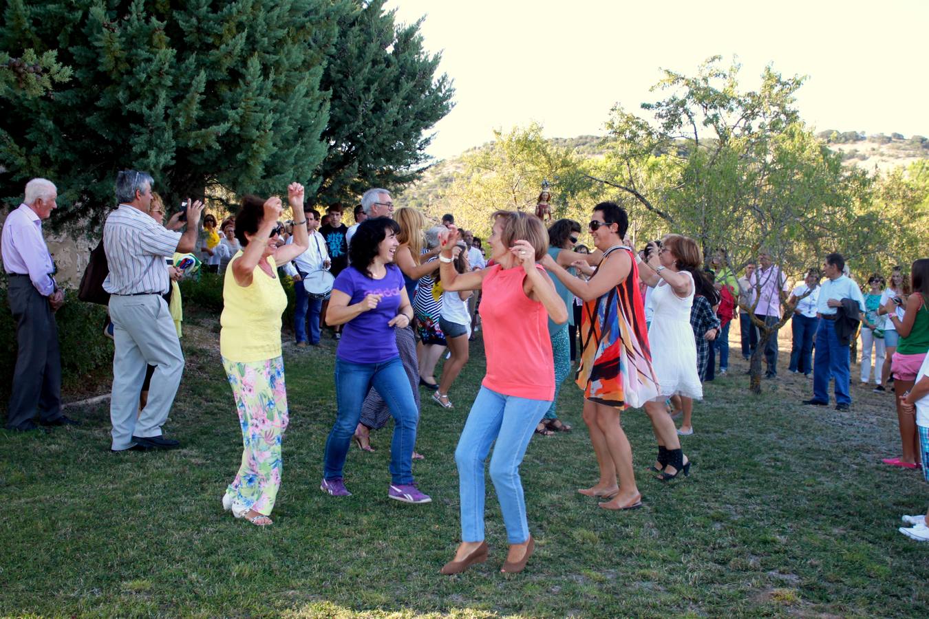 Valdecañas de Cerrato (Palencia) se rinde a la Virgen del Campo