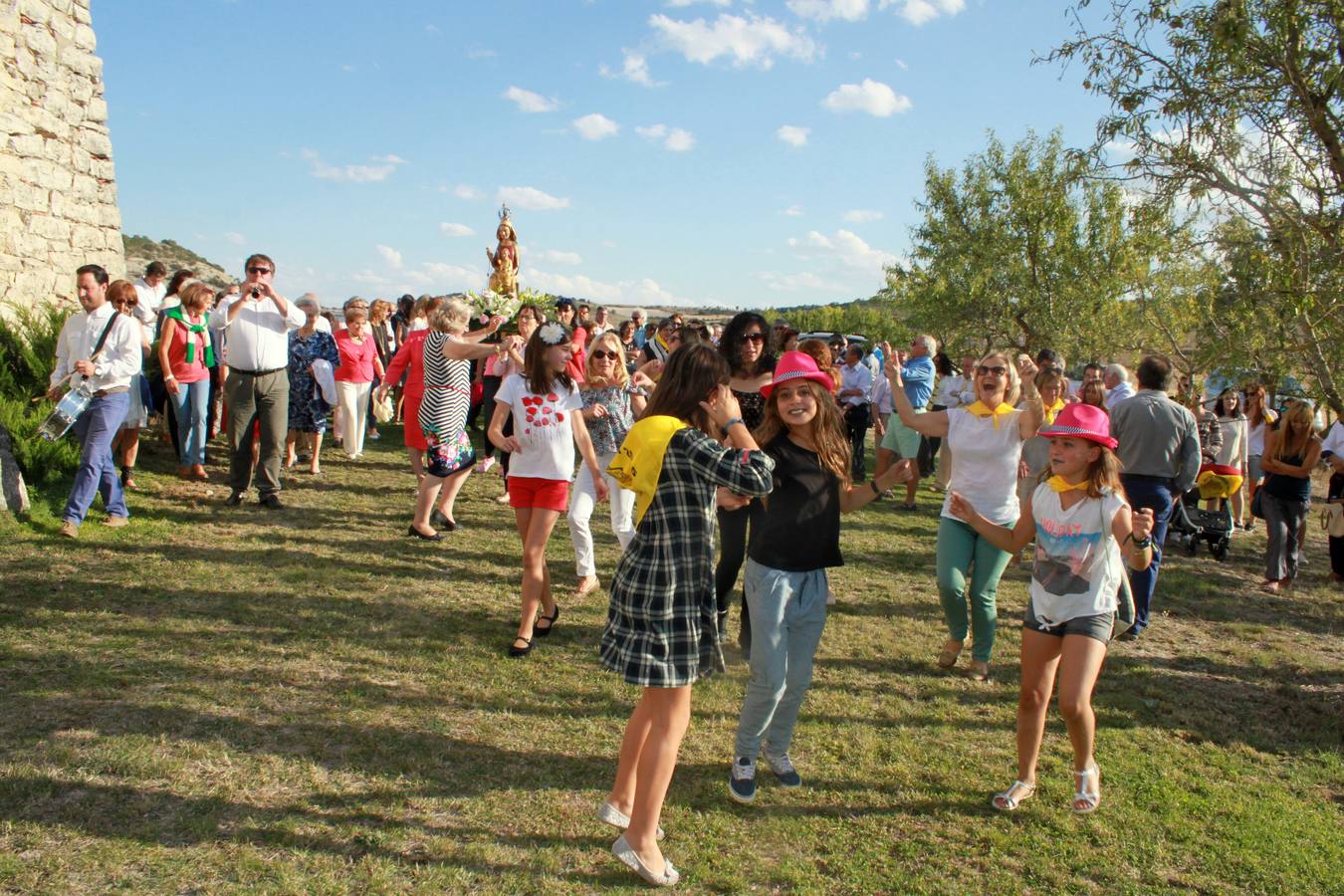 Valdecañas de Cerrato (Palencia) se rinde a la Virgen del Campo