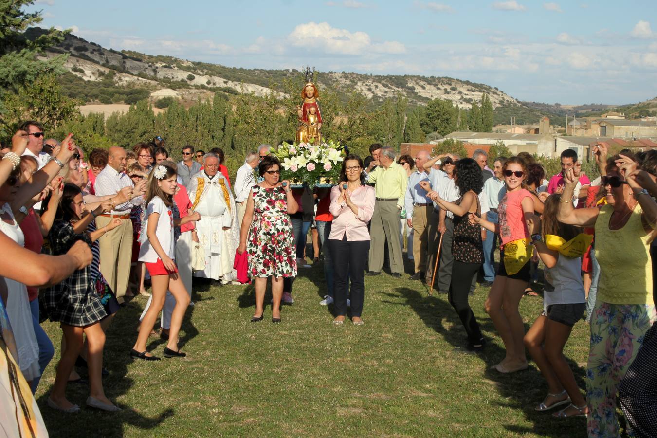 Valdecañas de Cerrato (Palencia) se rinde a la Virgen del Campo