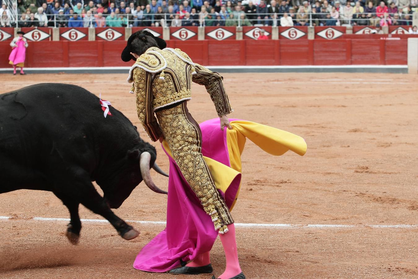 Corrida de toros en Salamanca con El Juli, Castella y Perera (3/3)