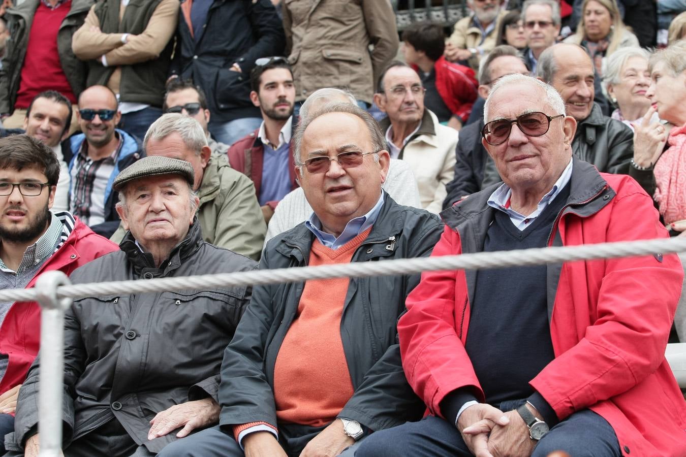 Público asistente a la corrida de toros de El Juli, Castella y Perera de Salamanca