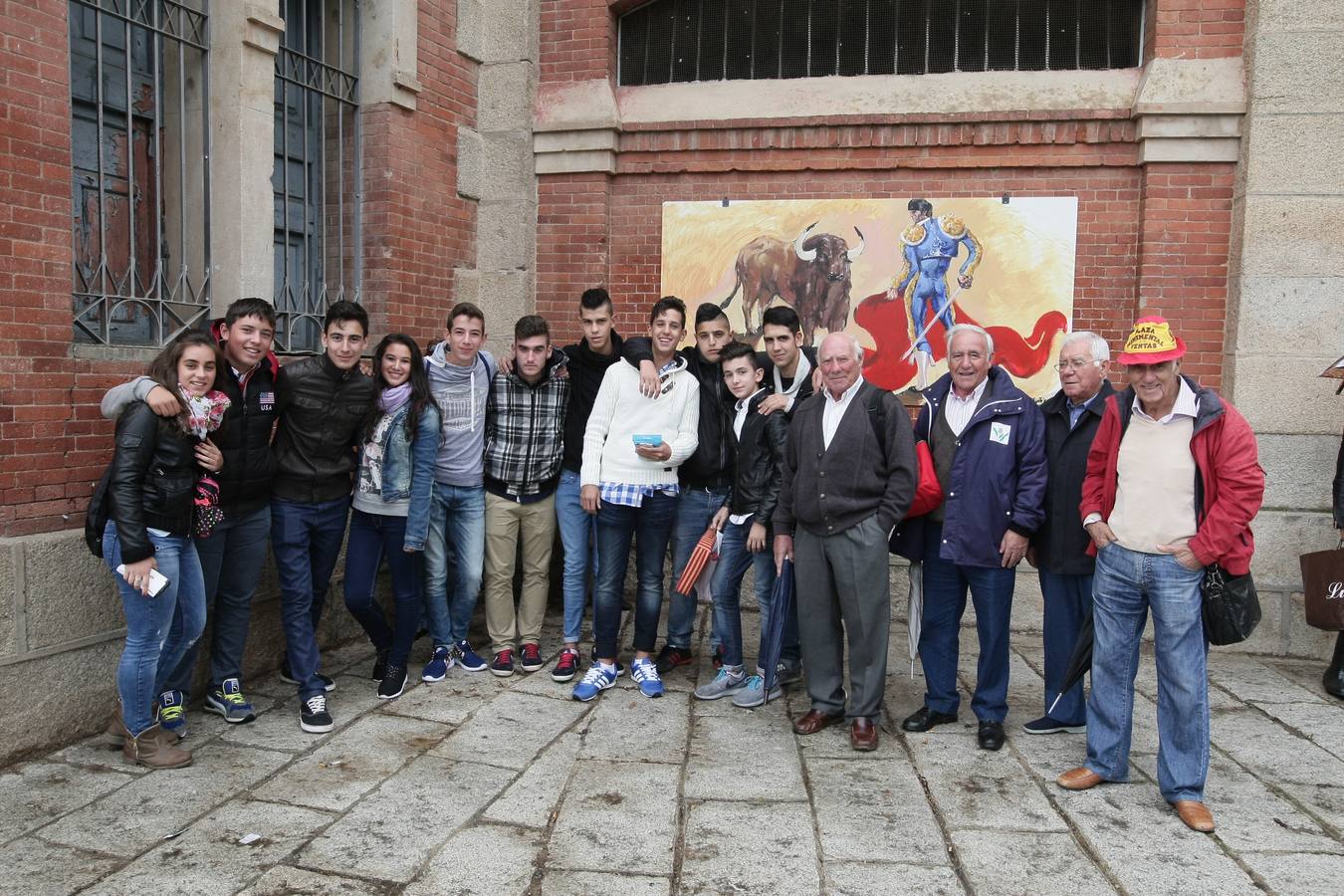 Público asistente a la corrida de toros de El Juli, Castella y Perera de Salamanca