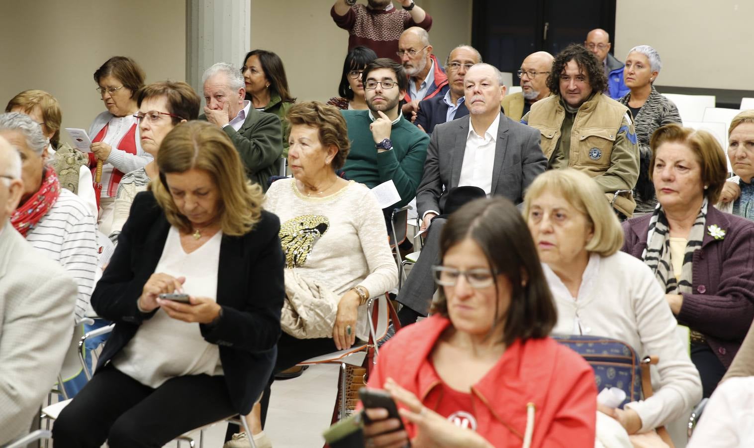 Alfredo Conde recibe el Premio Ateneo de Novela Ciudad de Valladolid por &#039;El beato&#039;