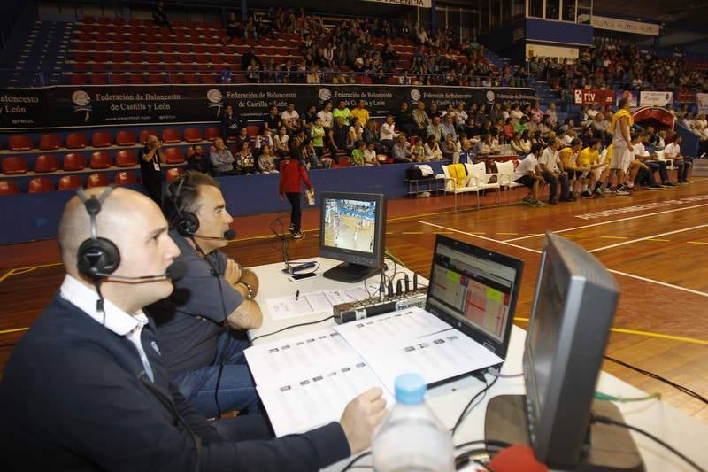 Primer título de la era Fisac