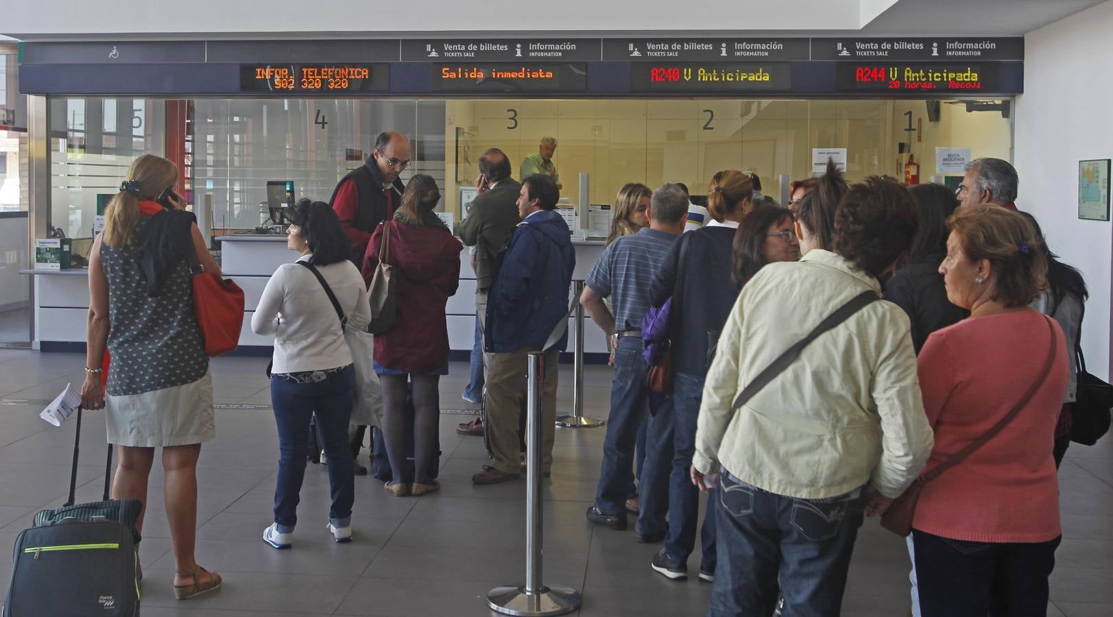 Primer viaje comercial del Ave León-Madrid