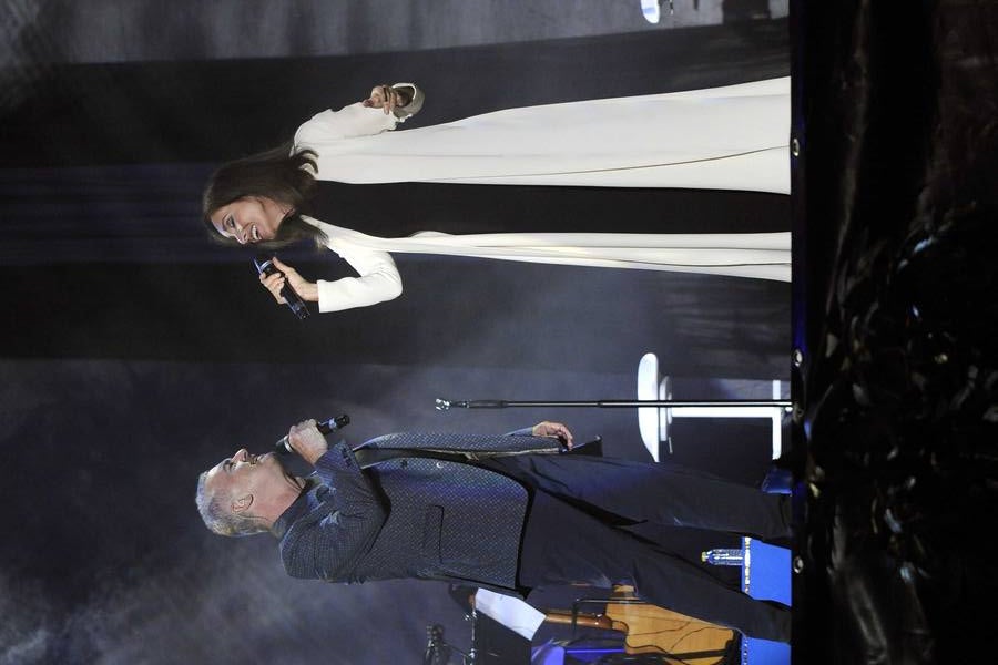 Víctor Manuel y Ana Belén llenan el Pisuerga con sus voces