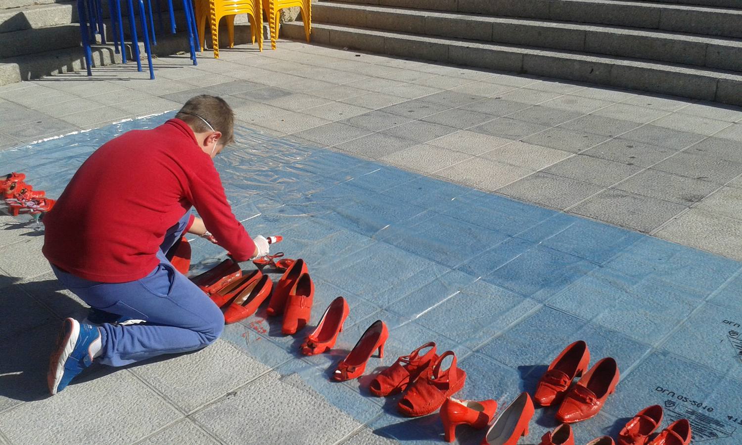 Taller de zapatos rojos en Mucientes (Valladolid)