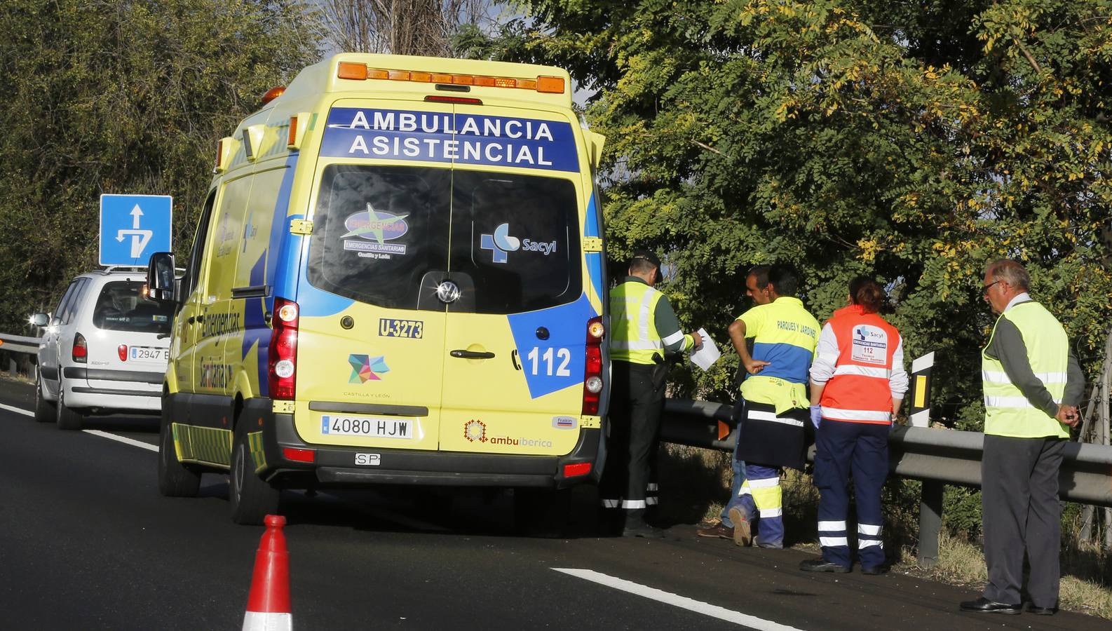 Un accidente provoca retenciones de tráfico en la A-62 en el retorno del puente del Pilar