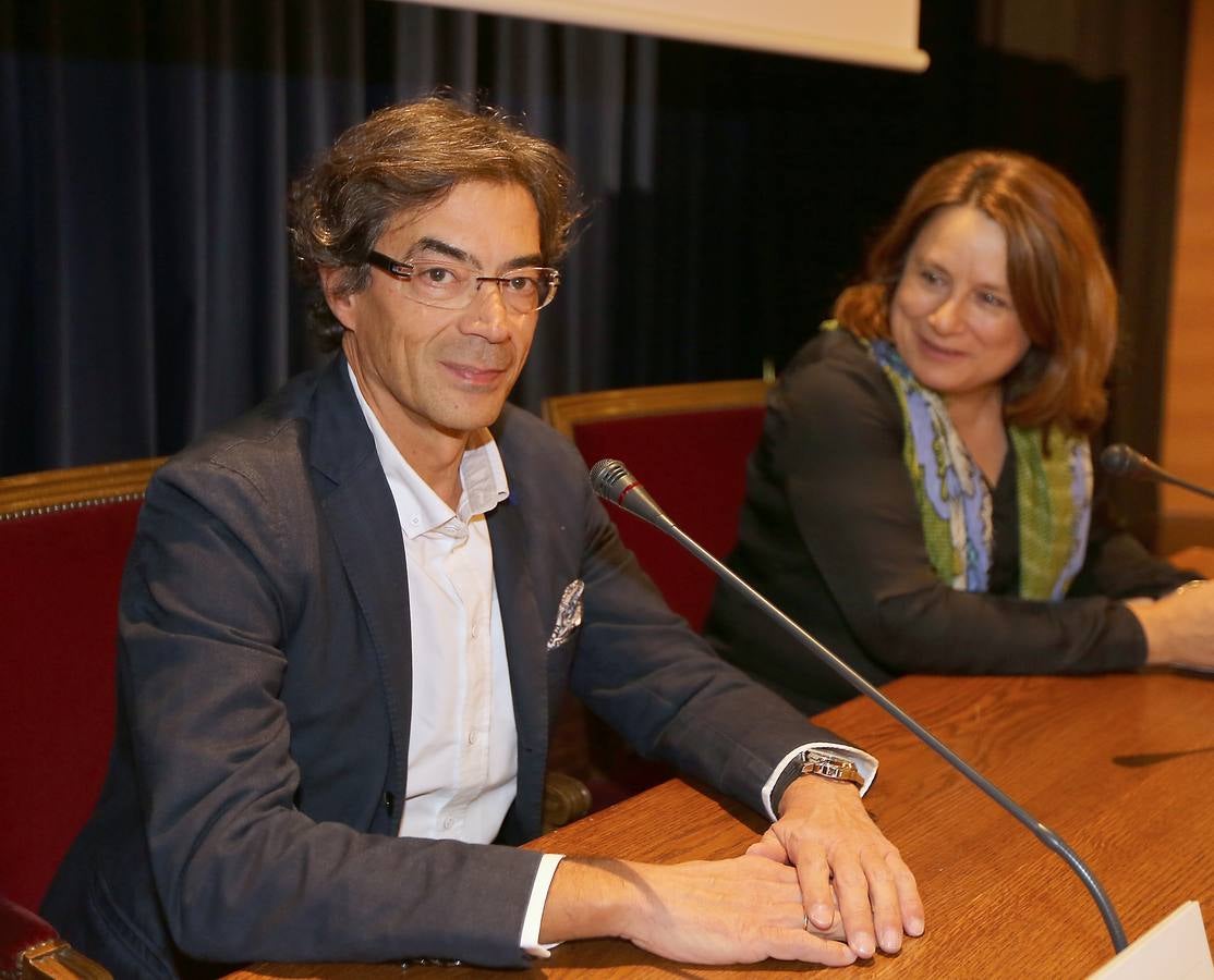 El doctor Guillermo Rábano Conejo, director de la Clínica Quo, en las Aulas de la Salud de El Norte de Castilla