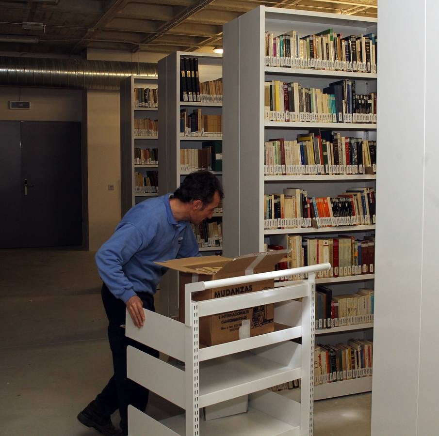 El secretario de Estado de Cultura, José María Lasalle, visita la nueva Biblioteca Pública del Estado de Segovia