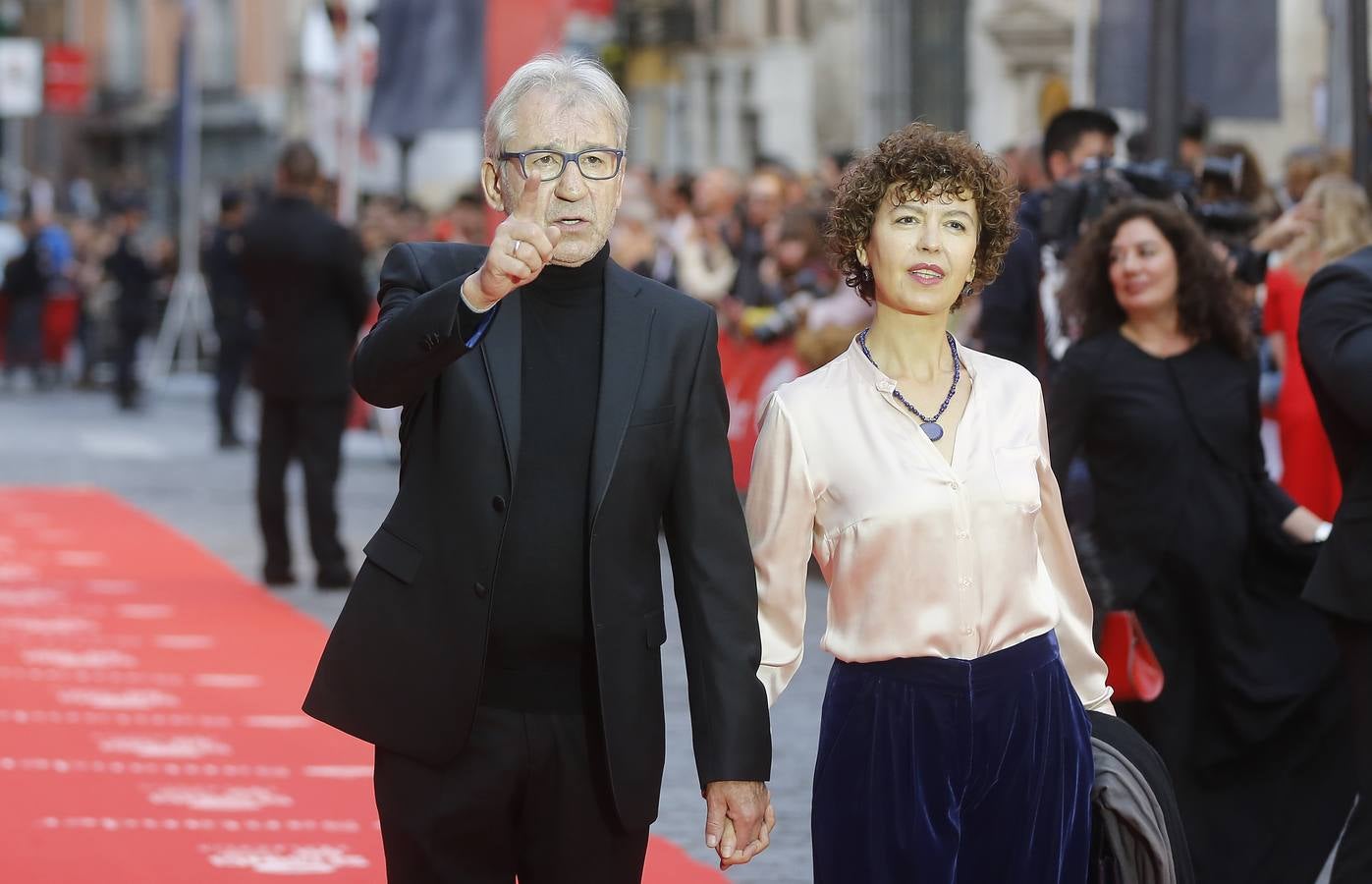 Alfombra roja de la gala inaugural de la 60 Seminci (1/2)