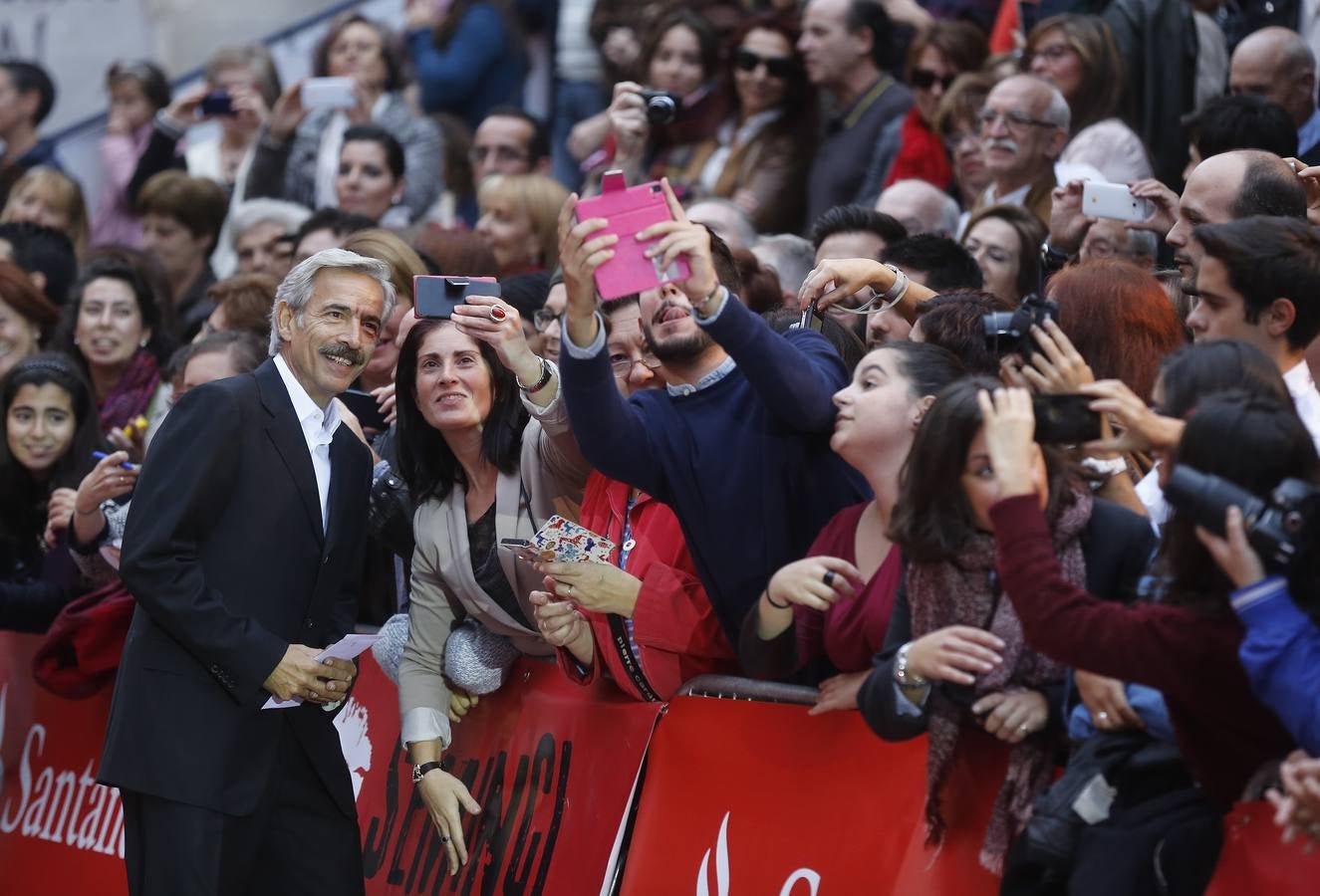 Alfombra roja de la gala inaugural de la 60 Seminci (2/2)