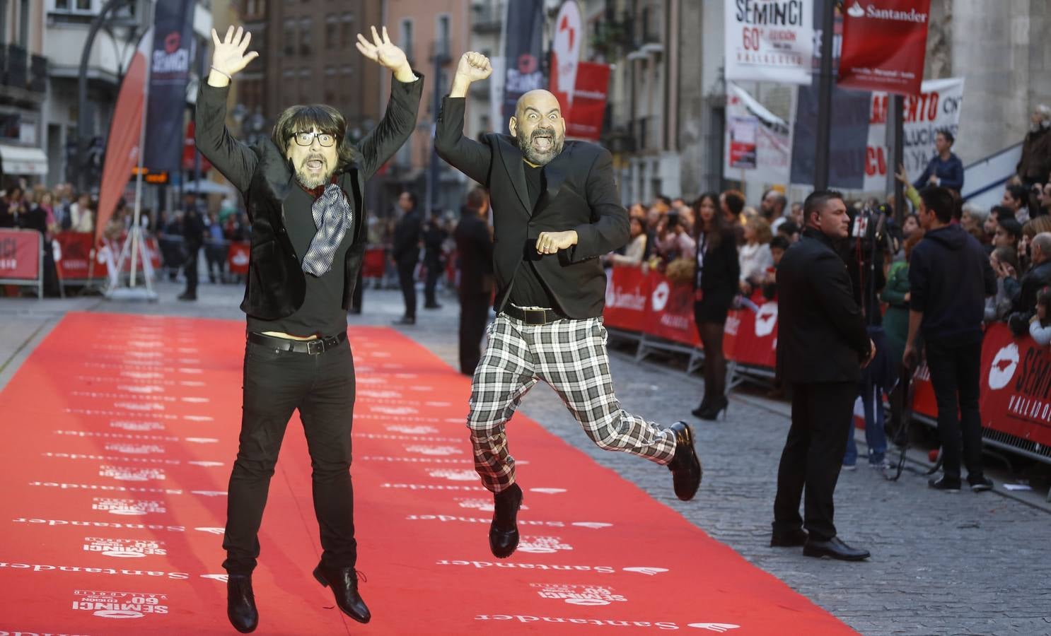 Alfombra roja de la gala inaugural de la 60 Seminci (2/2)