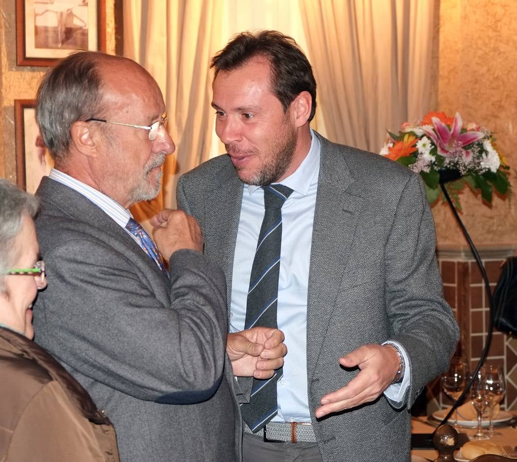 Cocha Velasco inaugura el comedor que Paco Martínez le dedica en La Criolla