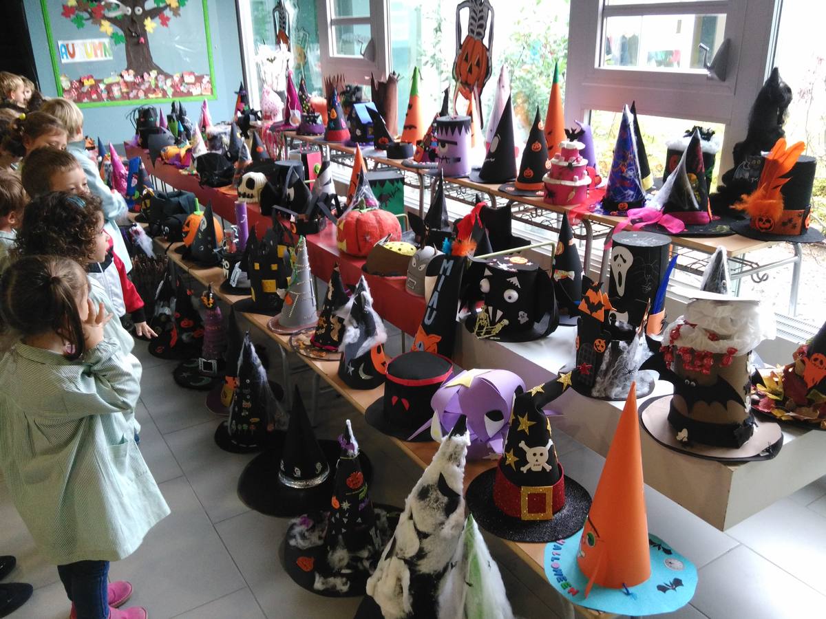 Concurso de sombreros de Halloween en el colegio El Peral