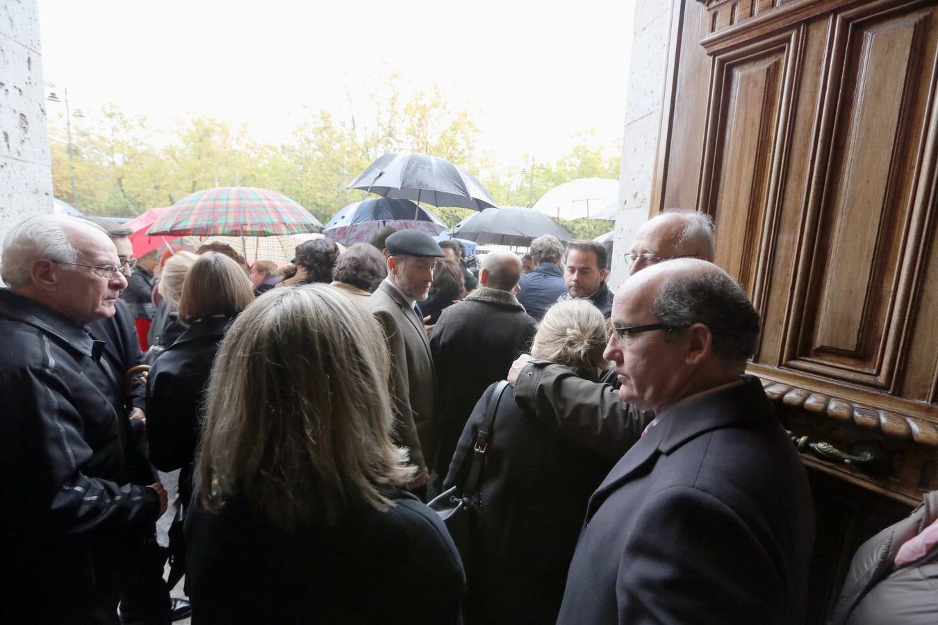 Misa funeral por el dueño de Almacenes Javier en la iglesia de Filipinos