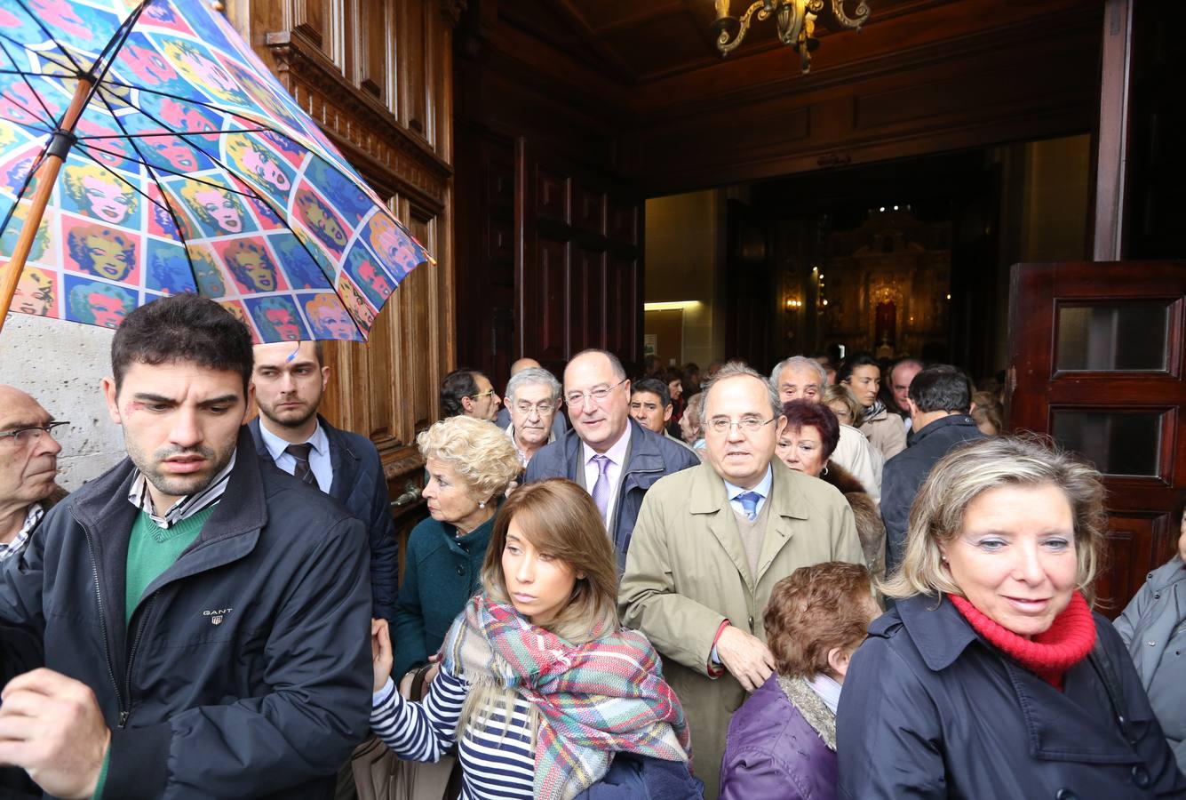 Misa funeral por el dueño de Almacenes Javier en la iglesia de Filipinos