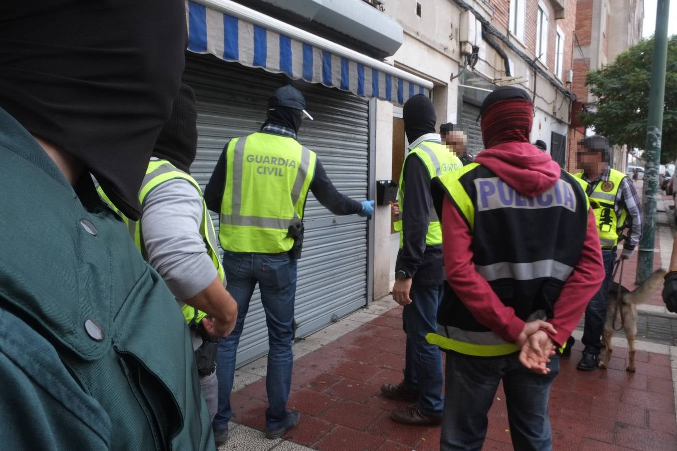 Operación contra el tráfico de drogas en Valladolid (1/2)