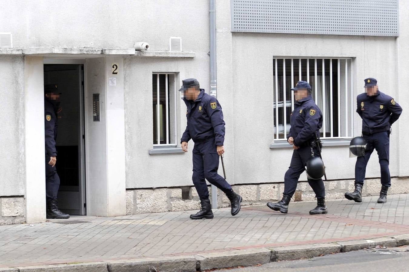 Operación contra el tráfico de drogas en Valladolid (2/2)