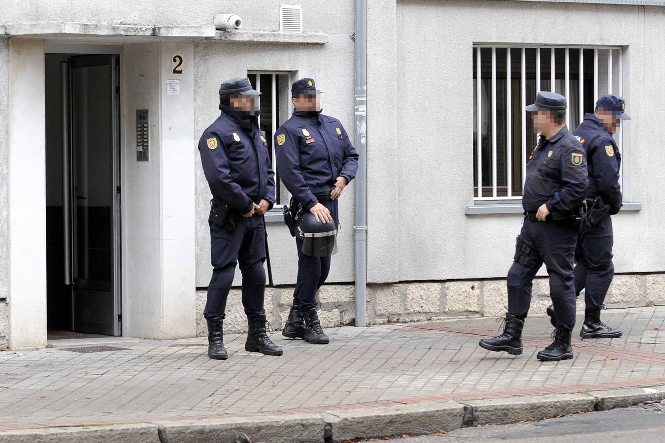 Operación contra el tráfico de drogas en Valladolid (2/2)