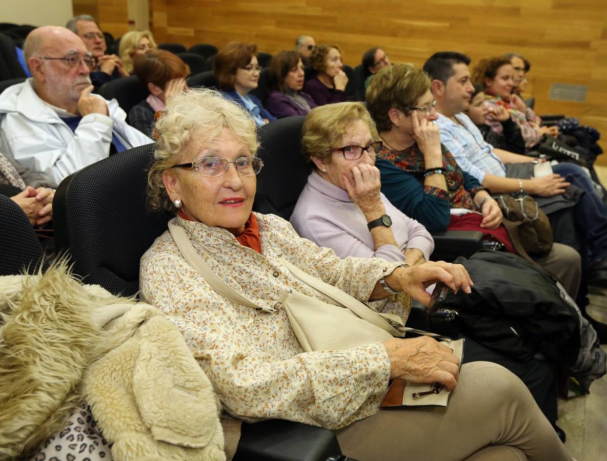 Reyes Monforte en el Aula de Cultura de El Norte de Castilla