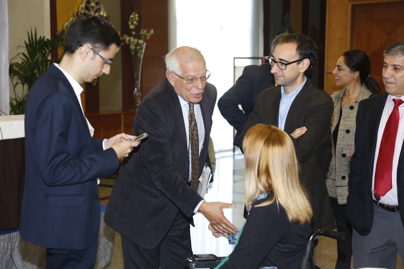 El exministro socialista Josep Borrell, en el Foro Económico de El Norte de Castilla en Salamanca