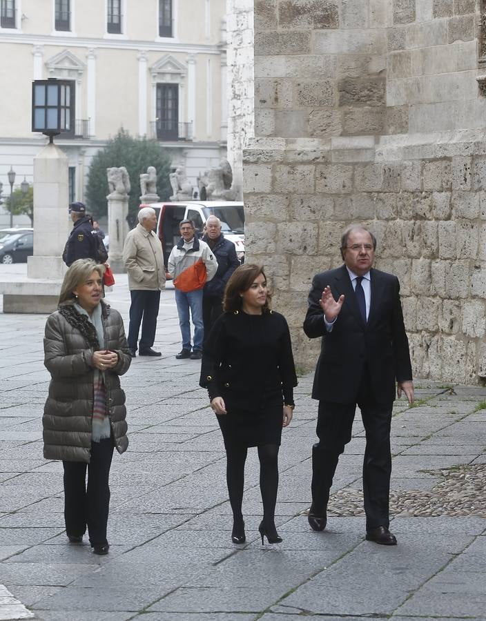 Soraya Sáenz de Santamaría inaugura una exposición sobre Santa Teresa en el Museo de Escultura de Valladolid