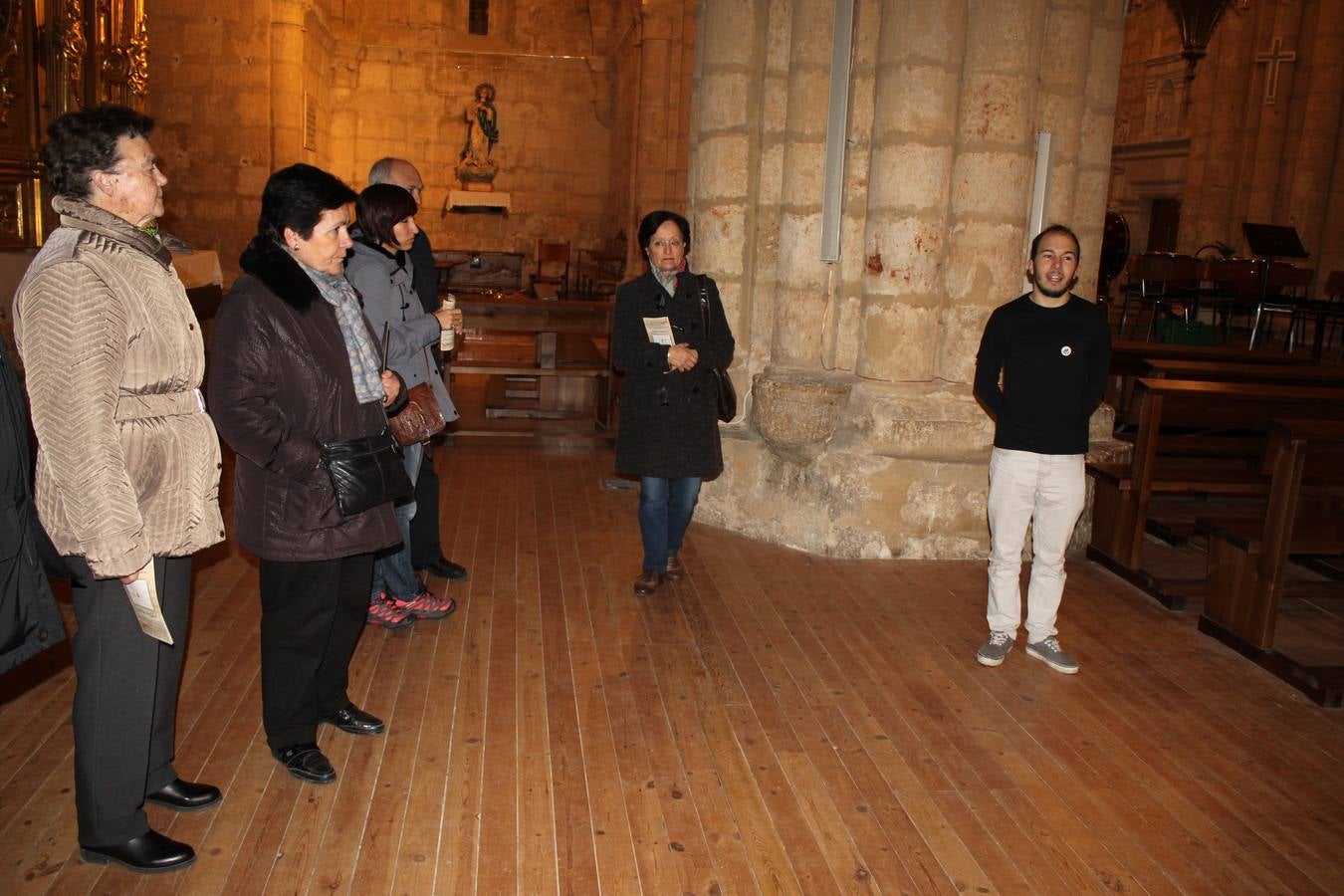Los socios de la Cooperativa del Campo de Baltanás (Palencia) realizan una excursión por el Cerrato